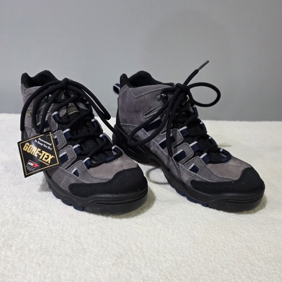 NWT LL Bean GTX Mountain Treads Mid Cut Lightweight Hiking Boots. 8.5 Gorpcore - Picture 1 of 10